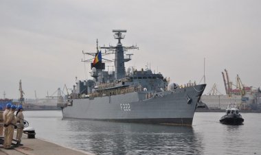 Militarii de pe fregata Regina Maria confirmaţi cu COVID-19 vor fi evaluaţi la Spitalul Militar
