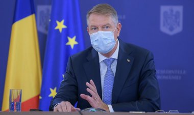Klaus Iohannis, mesaj pentru cadrele medicale: Fiecare epocă îşi are proprii săi eroi