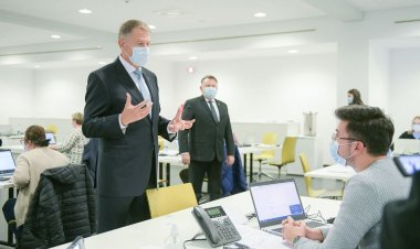 Iohannis, vizită la DSP Bucureşti: DSP-urile au fost total depășite din cauza lipsei de personal