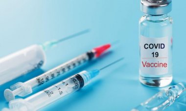 Mai bine de jumătate dintre profesori nu vor să se vaccineze și nici să înceapă școala