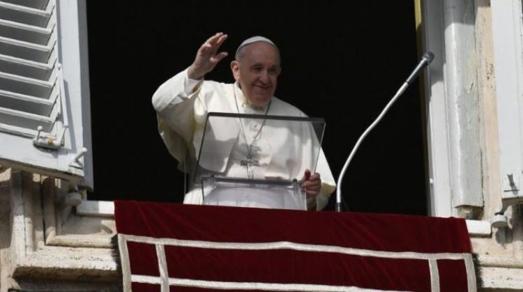 Papa Francisc îi cere unui cardinal italian să îşi asume o misiune de pace pentru Ucraina