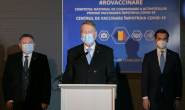 Iohannis: Peste 80 la sută dintre cei informaţi din zona medicală vor să facă vaccinul