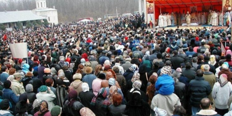 Curtea de Apel Bucureşti a anulat restricţia pentru pelerinajele religioase