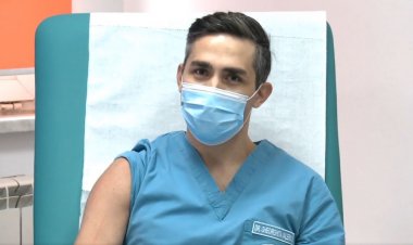 Valeriu Gheorghiță, vaccinat anti-COVID-19: Prin vaccinare putem să revenim la normalitate