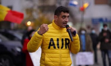 George Simion nu a fost lăsat să intre în Republica Moldova
