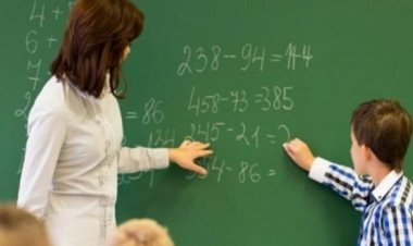 Profesorii care fac ore remediale ar urma să primească 200 de lei pe lună, pentru fiecare elev