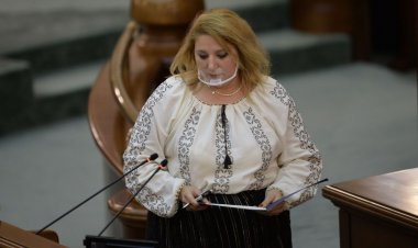 Parchetul General a deschis dosar penal pe numele senatoarei Diana Șoșoacă