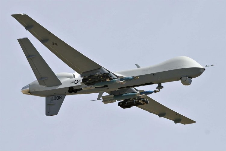 Aeronave MQ-9 Reaper şi militari americani, la Baza 71 Aeriană din Câmpia Turzii