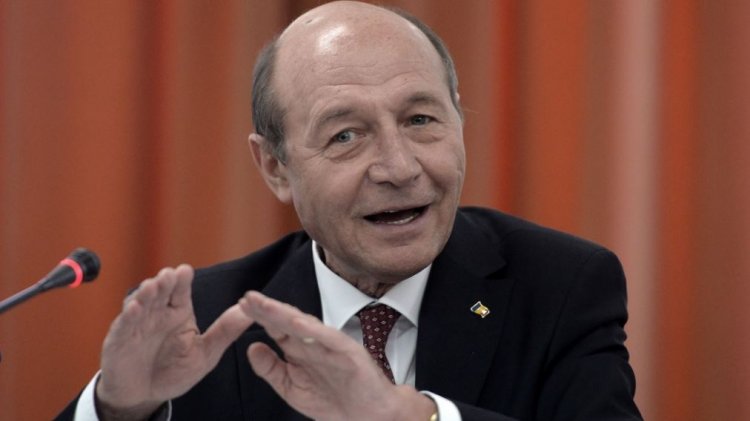Traian Băsescu a fost externat de la Spitalul Militar Central