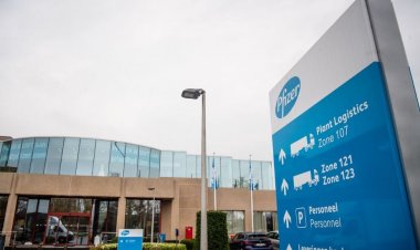 Pfizer pregătește doza 4 a serului anti-COVID-19