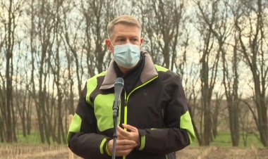 Iohannis: Avem o pierdere de peste o mie de hectare de teren agricol în fiecare an