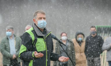 Iohannis: Cine nu respectă normele sanitare şi restricţiile să suporte consecinţele