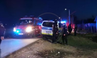 Polițiști atacați și răniți într-un conflict cu zeci de romi, în Satu Mare