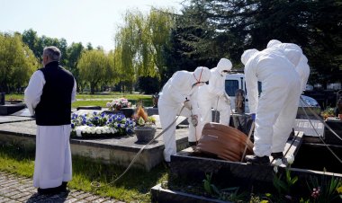 Regulile pentru înmormântările celor care au murit de COVID au fost schimbate