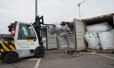 România, groapa de gunoi a Europei. Alte 15 containere cu deșeuri, descoperite în Portul Constanța