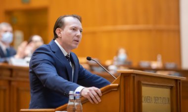 Cîțu: Dragi români, doar prin investiții și reforme putem reduce sărăcia.