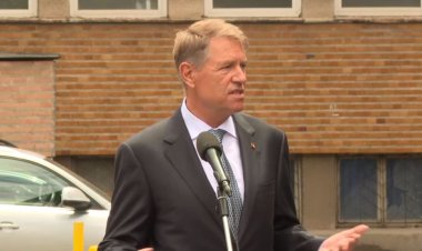 Iohannis către medici: Vă admir pentru dăruire. A fost un an infernal la urgențe. Sunteți eroii noștri!