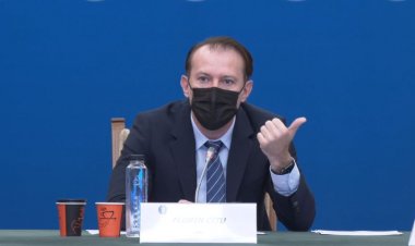 Guvernul a aprobat proiectul de lege care elimină cumulul de pensie cu salariul la stat