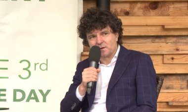 Nicuşor Dan: Mi-e frică să merg cu bicicleta în Bucureşti. E nevoie de piste de biciclete.