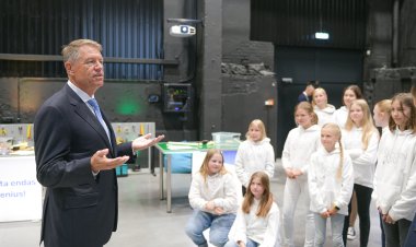 Klaus Iohannis a vizitat Unicorn Squad, o școală de robotică pentru fete din Estonia