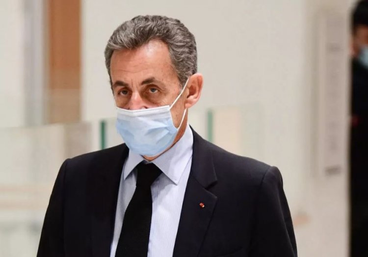 Procurorii cer închisoare cu executare pentru Nicolas Sarkozy, acuzat de cheltuieli excesive în campania prezidenţială