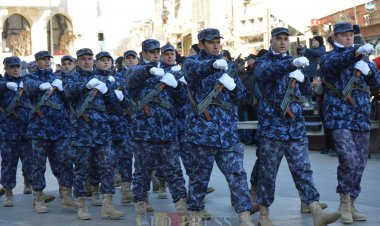 Noua strategie militară, aprobată de Guvern. Va fi reintrodus serviciul militar voluntar în termen