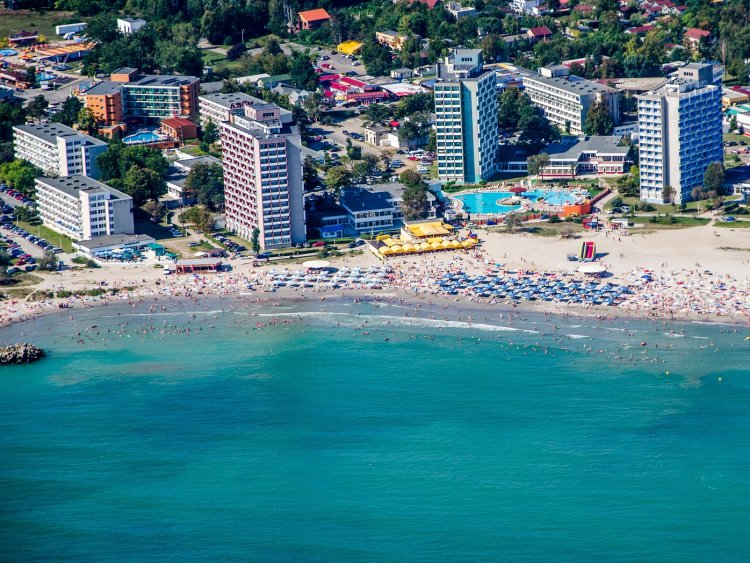 Peste 75.000 de turişti sunt aşteptaţi pe litoralul românesc în minivacanţa de 1 Mai