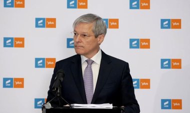 Guvernul Cioloş a fost respins de plenul reunit al Parlamentului