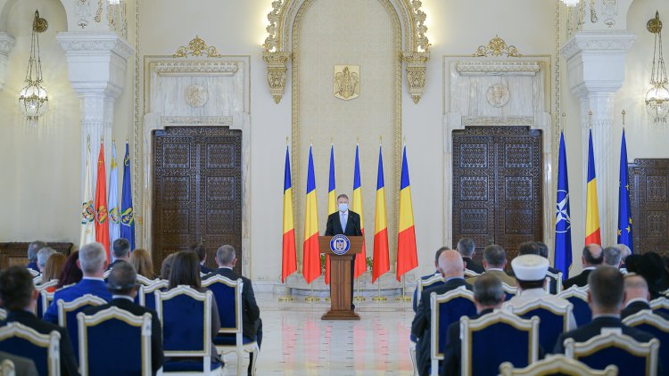 Iohannis: Avem o soluție atipică pentru guvernarea țării, pentru a trece peste o încercare istorică