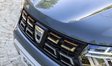 FOTO Dacia lansează în România seria limitată a Duster Extreme