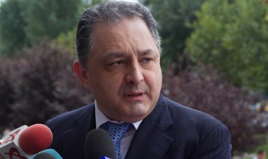 Marian Vanghelie, fratele său și mai mulți funcționari de la Sectorul 5, reținuți într-un dosar de corupție