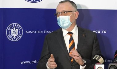 Cîmpeanu: O şcoală intră în online când cel puţin jumătate din clase au activitatea fizică suspendată