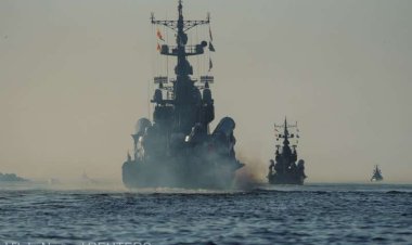 Rusia anunţă manevre navale de amploare din toate direcţiile, pe fondul tensiunilor de la frontiera cu Ucraina