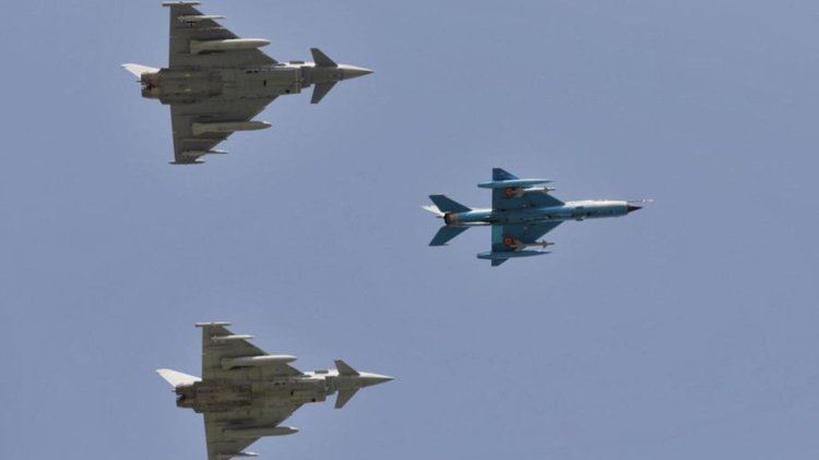 Italia trimite patru avioane de luptă în România, Belgia 300 de militari și 2.000 de mitraliere în Ucraina