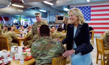 Prima Doamnă a SUA, Jill Biden, şi-a început vizita în România