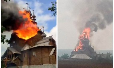 O mănăstire din Donețk a fost cuprinsă de flăcări, după ce a fost bombardată de ruși.