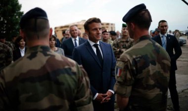 Preşedintele Franței, Emmanuel Macron a ajuns în România - FOTO