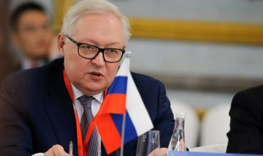 Riabkov: Rusia îndeamnă NATO şi UE să nu alimenteze tensiunile, după ce Washingtonul a evocat articolul 5