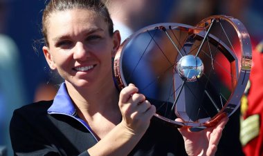 Simona Halep - Beatriz Haddad Maia 6-3, 2-6, 6-3. Halep, campioană la Toronto