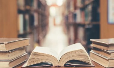 Nicolae Ciucă: Ne dorim să aducem cartea mai aproape de generația tânără