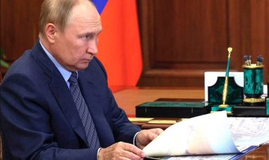 Putin a semnat decretele de recunoaştere a independenţei regiunilor Herson şi Zaporijie