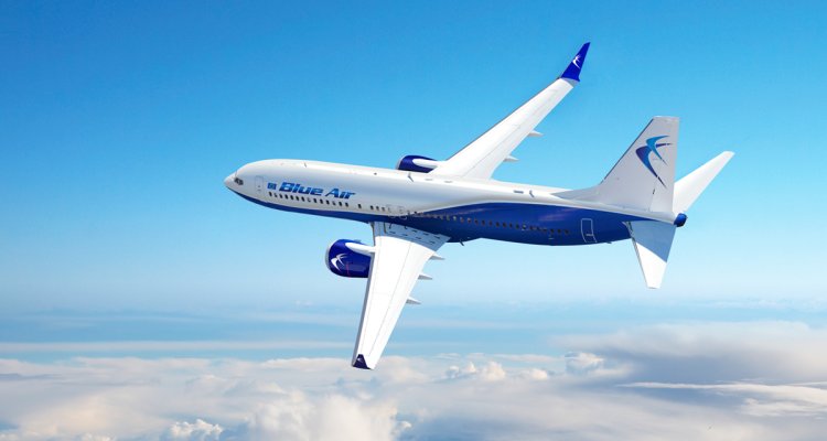 Blue Air suspendă până luni zborurile din România