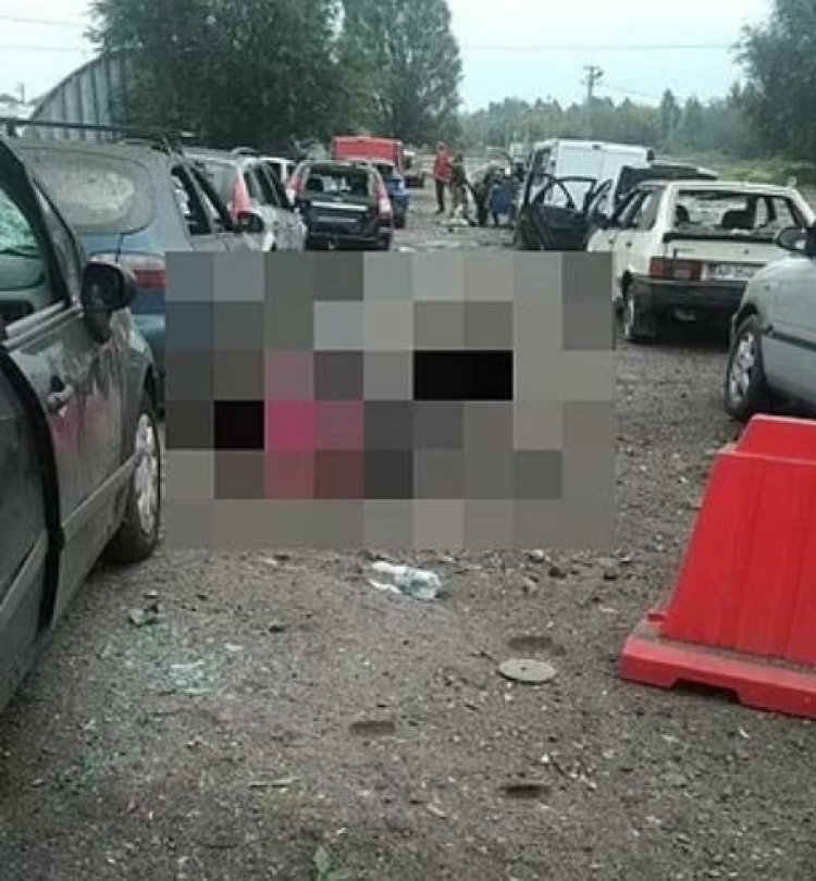 Cel puţin 23 de morţi după ce un convoi de vehicule cu civili ucraineni a fost lovit de o rachetă rusă