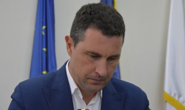 Tanczos Barna: Nu sunt de acord ca plajele să treacă la primării