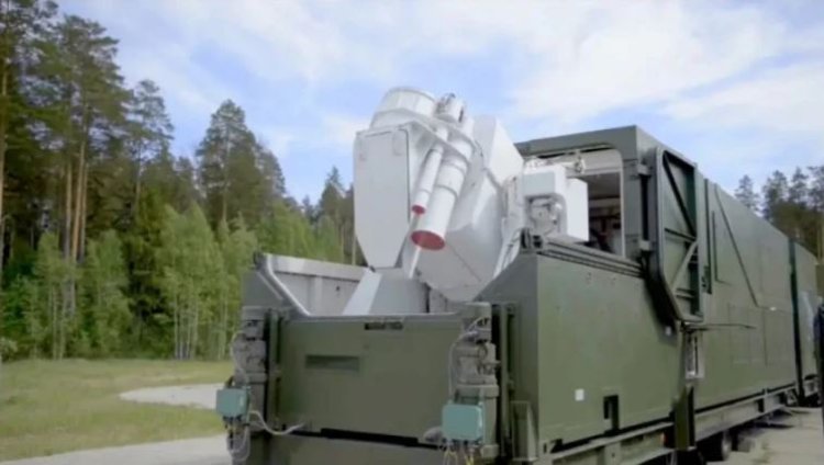 Un oficial rus propune distrugerea sateliților NATO cu arme laser