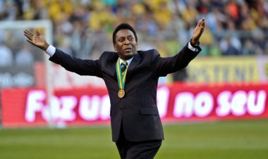 Fostul mare fotbalist brazilian Pele a încetat din viaţă, la 82 de ani