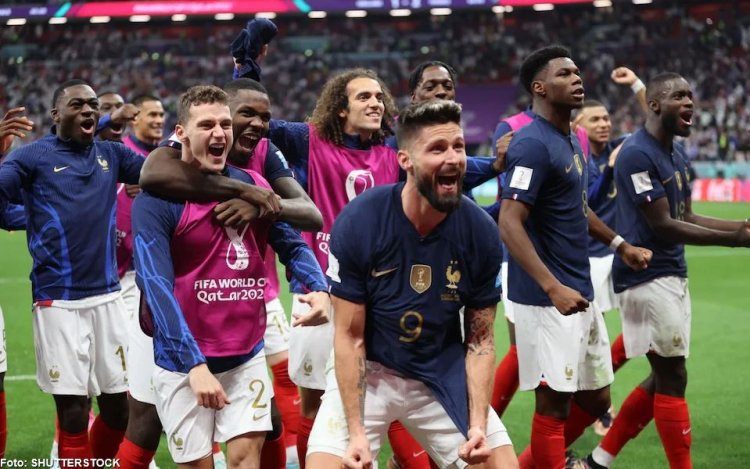 Campioana mondială Franţa, se califică în semifinale, Anglia merge acasă