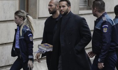 Fraţii Tate, eliberaţi din arest preventiv şi plasaţi în arest la domiciliu