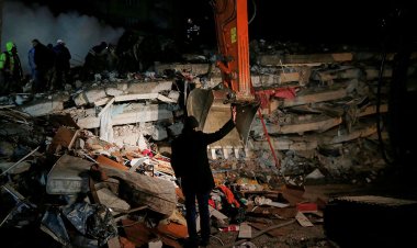 Numărul morților a urcat la 3.452 în urma cutremurului devastator din Turcia și Siria