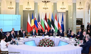 Iohannis: Prezenţa militară americană crescută trebuie să continue